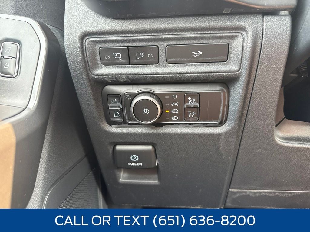 2024 Ford F-150 XLT Black Appearance Package