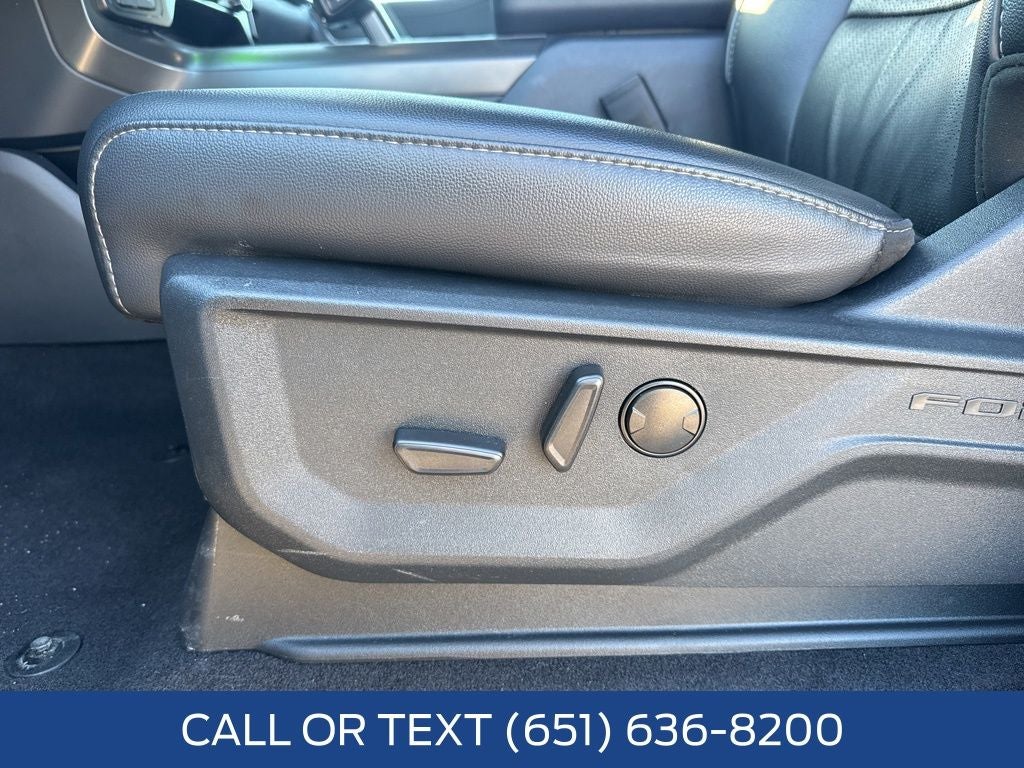 2025 Ford F-150 Lariat Black Appearance Package