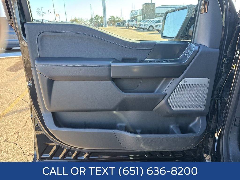 2025 Ford F-150 Lariat Black Appearance Package