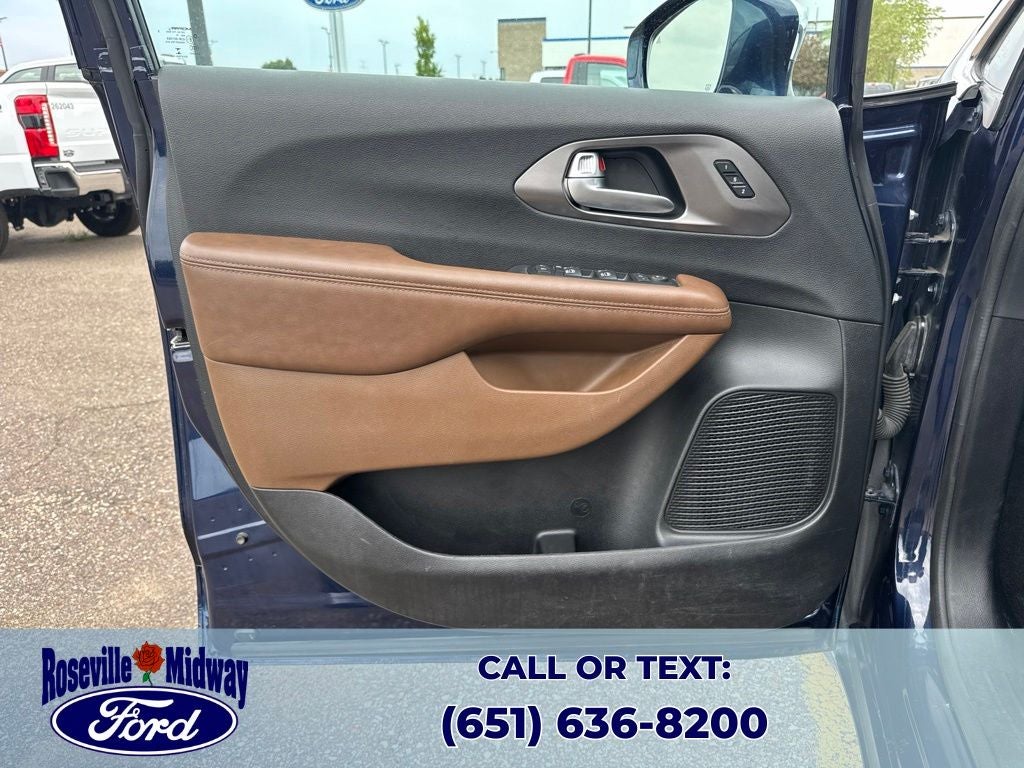 2017 Chrysler Pacifica Limited
