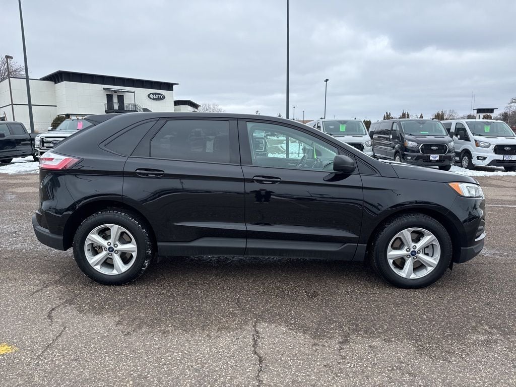 2021 Ford Edge SE