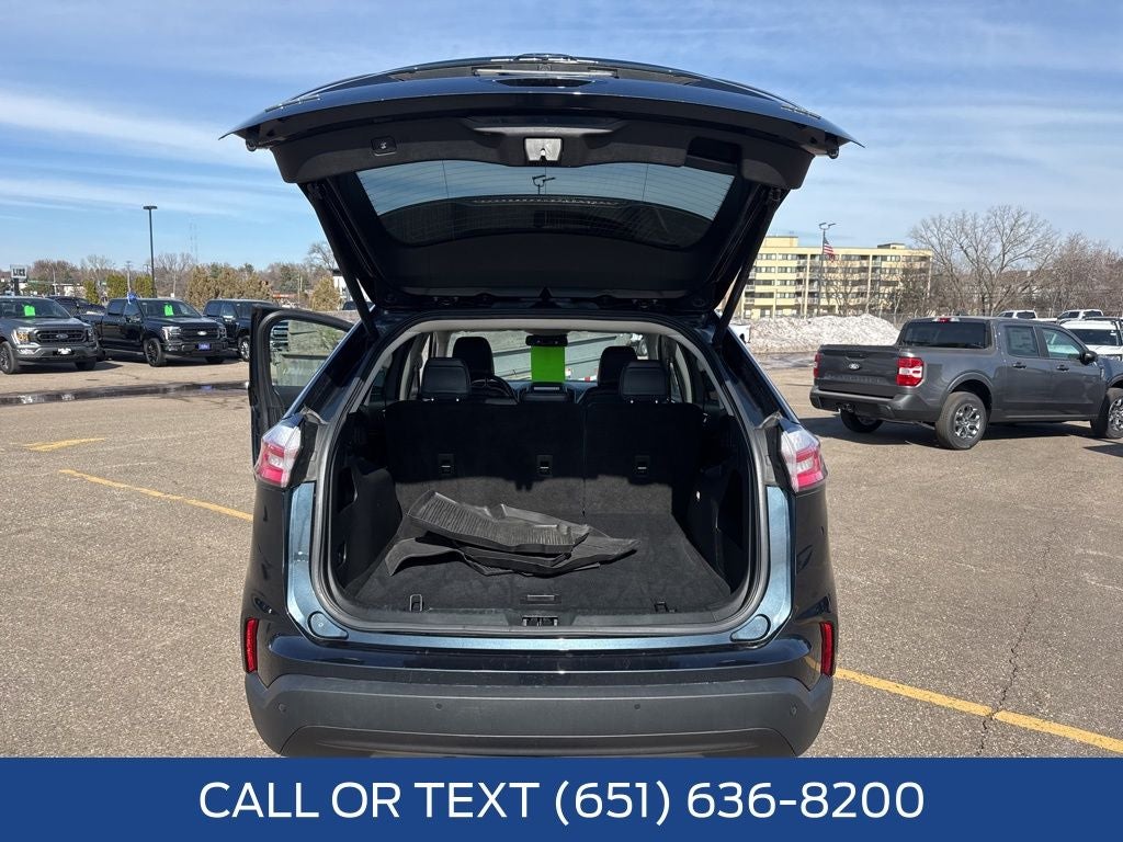 2023 Ford Edge SEL Sport Appearance Package