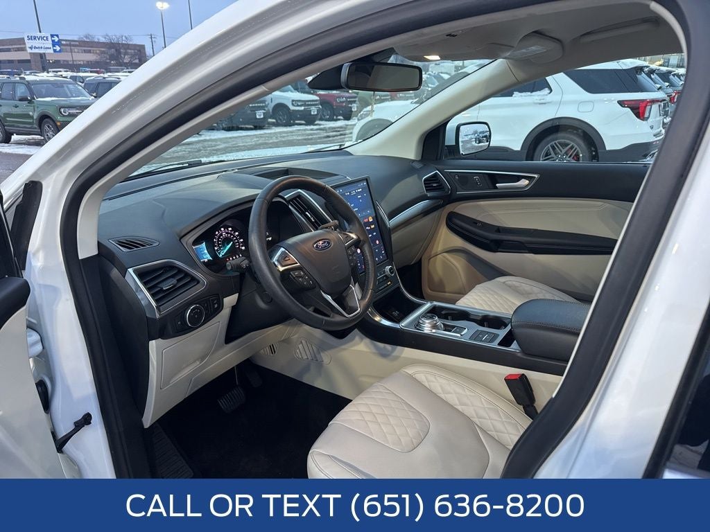 2024 Ford Edge Titanium