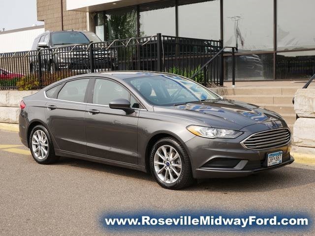 Used 2017 Ford Fusion SE with VIN 3FA6P0HD9HR289555 for sale in Roseville, Minnesota