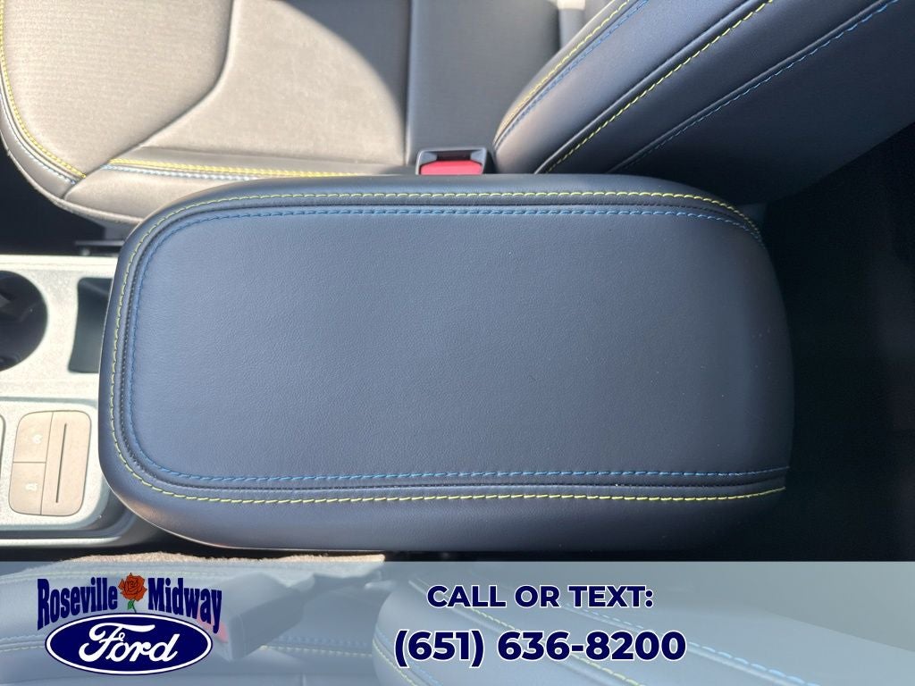 2025 Ford Maverick Lobo Standard