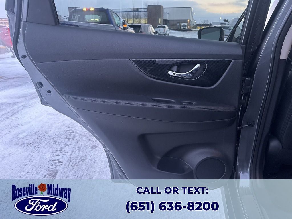 2020 Nissan Rogue SL