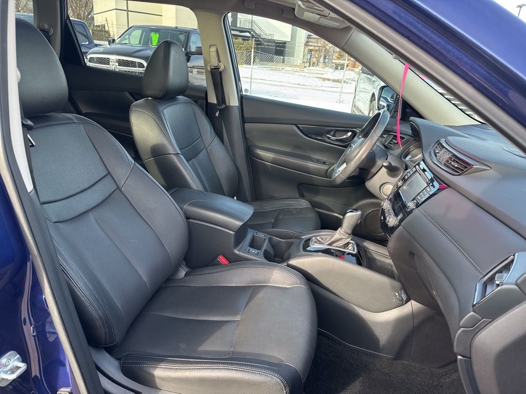 2017 Nissan Rogue SL Premium Package