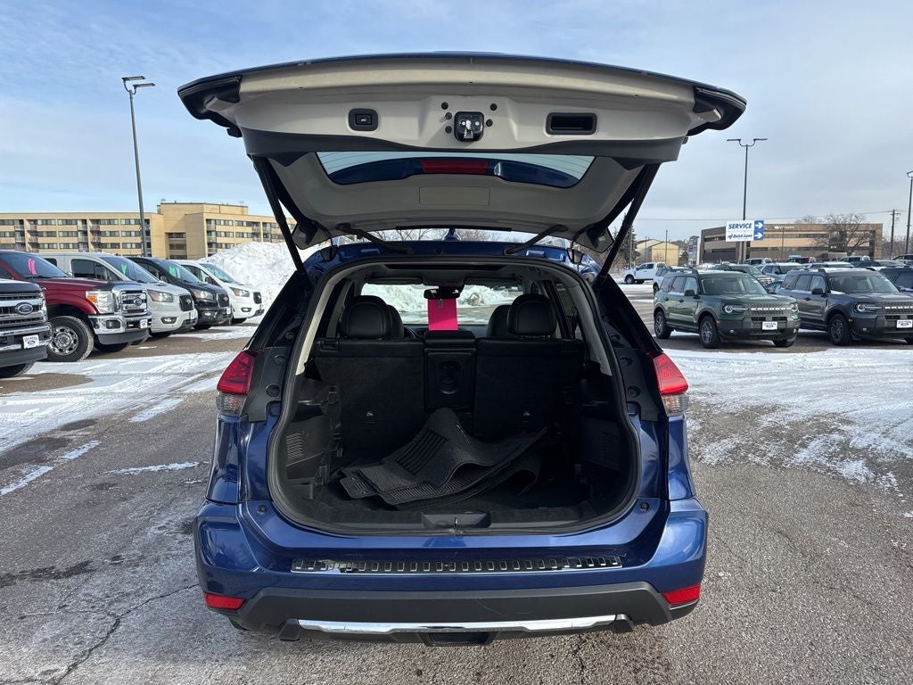 2017 Nissan Rogue SL Premium Package