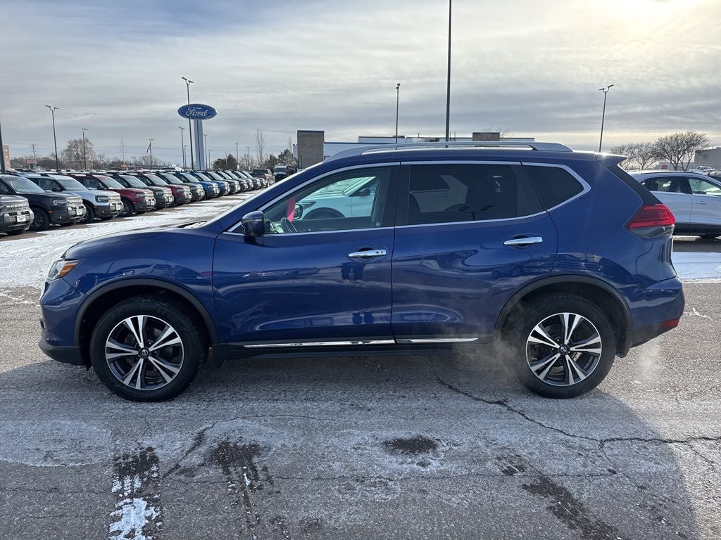 2017 Nissan Rogue SL Premium Package