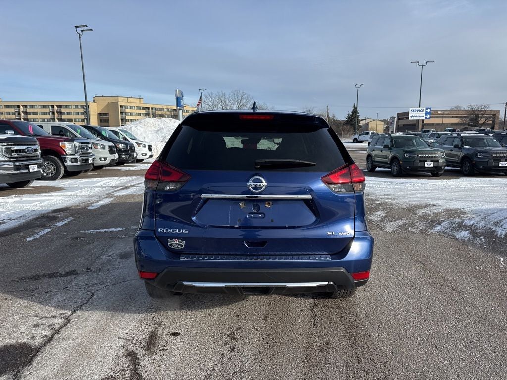 2017 Nissan Rogue SL Premium Package