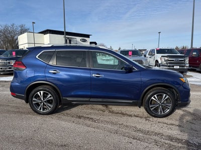 2017 Nissan Rogue SL Premium Package