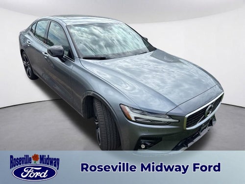 2019 Volvo S60 T6 R-Design