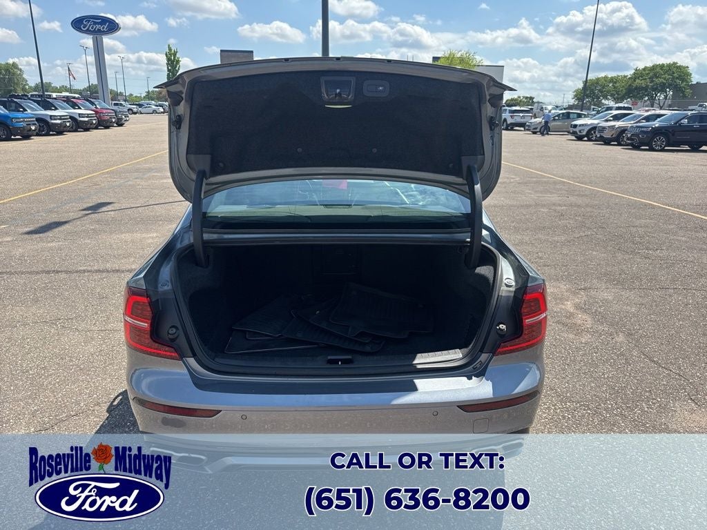 2019 Volvo S60 T6 R-Design