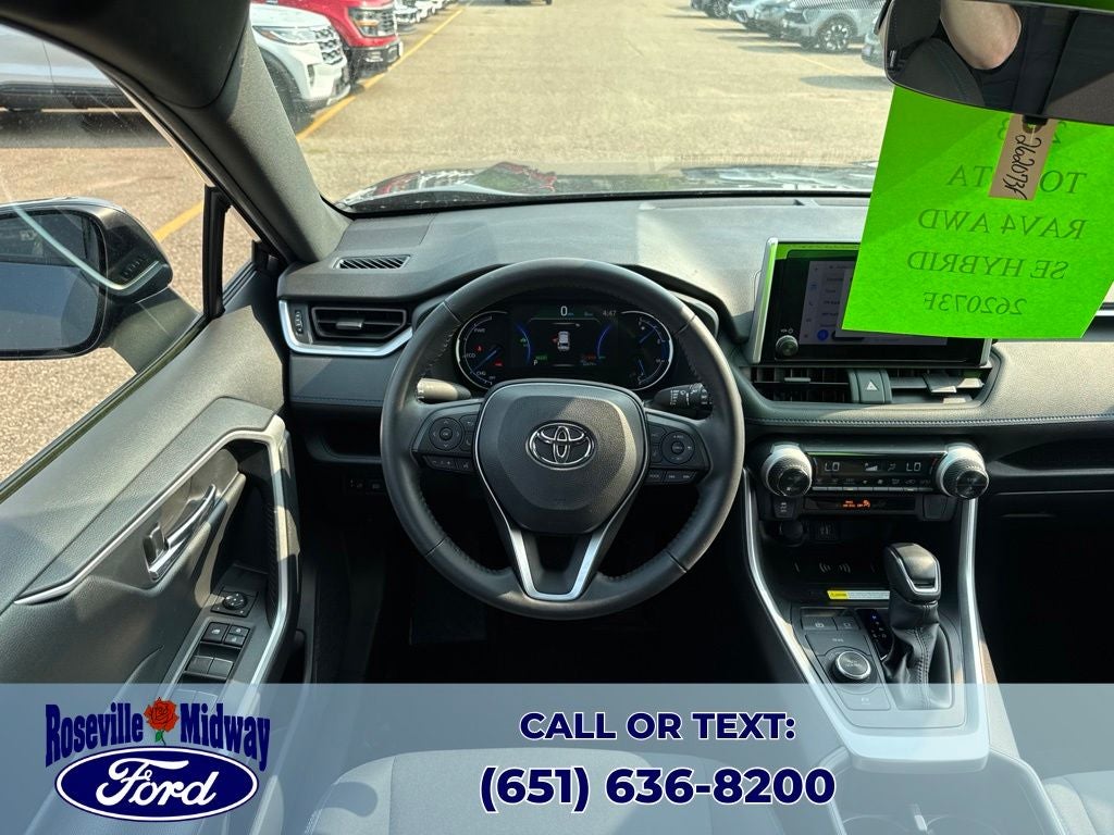 2023 Toyota RAV4 Hybrid SE