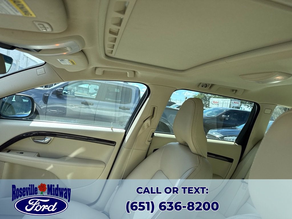 2016 Volvo XC70 T5 Platinum